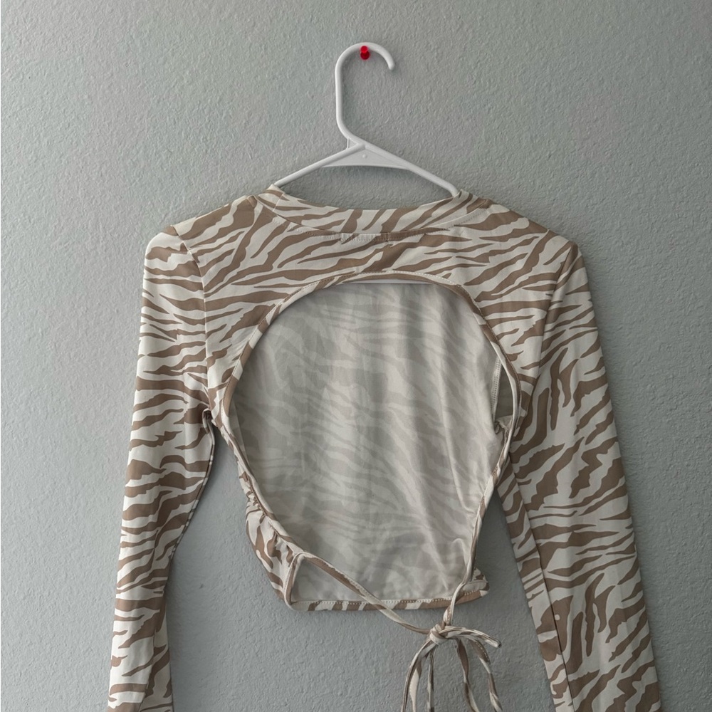 Backless cheetah top